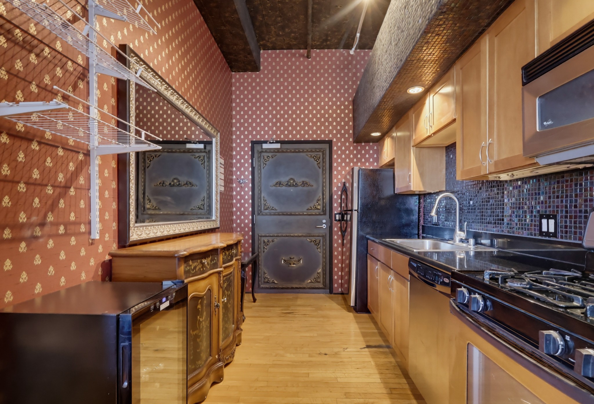 Virtual tour photo 20 of 88 for 420 San Pedro St