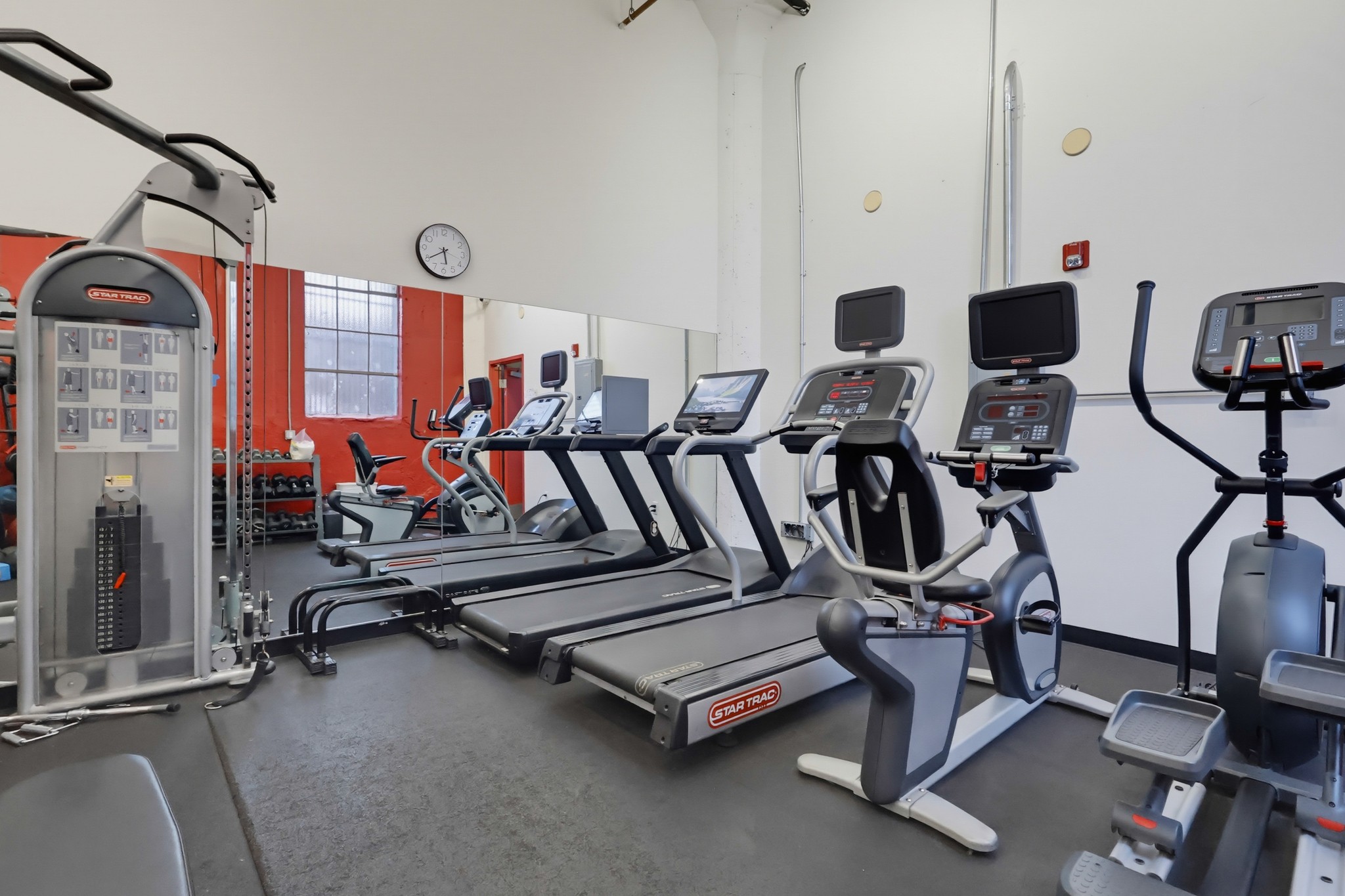Virtual tour photo 53 of 88 for 420 San Pedro St