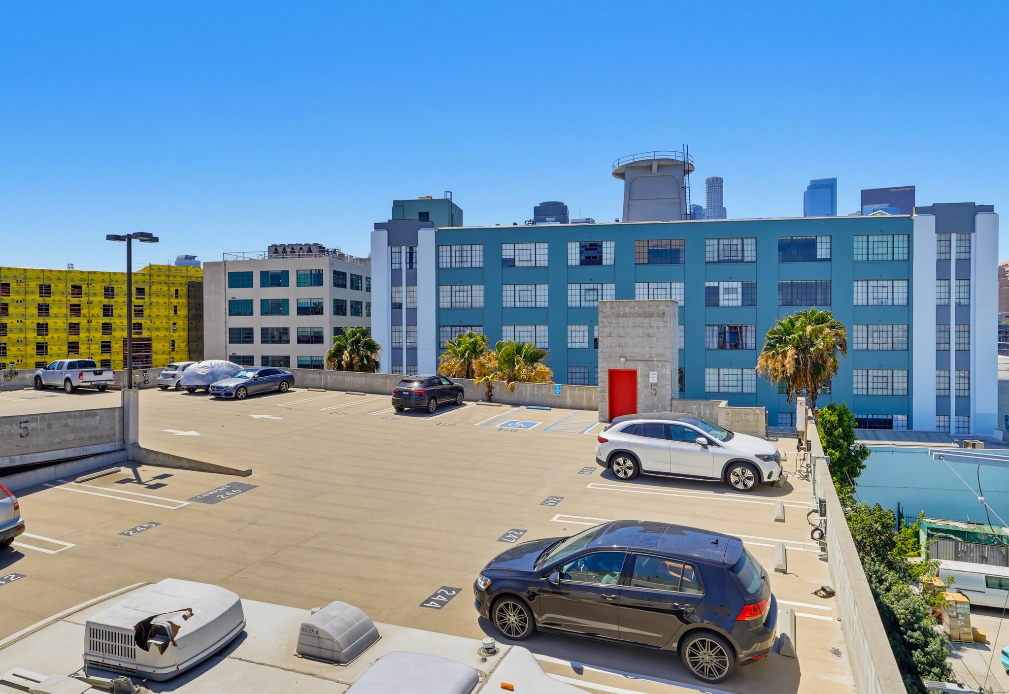 Virtual tour photo 80 of 88 for 420 San Pedro St