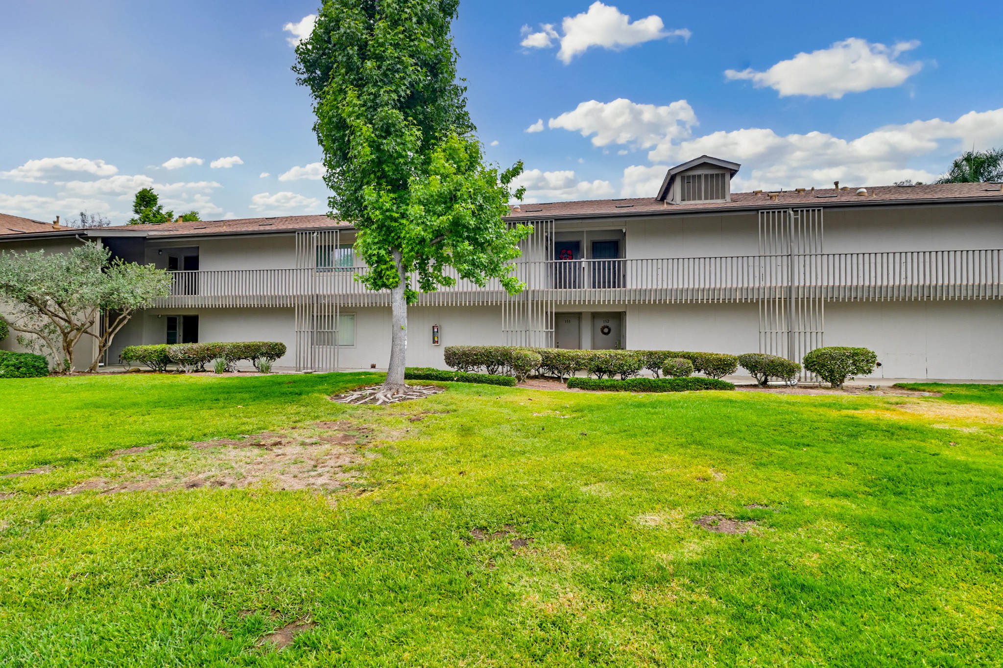 Virtual tour photo 3 of 32 for 4201 Bonita Rd UNIT 253