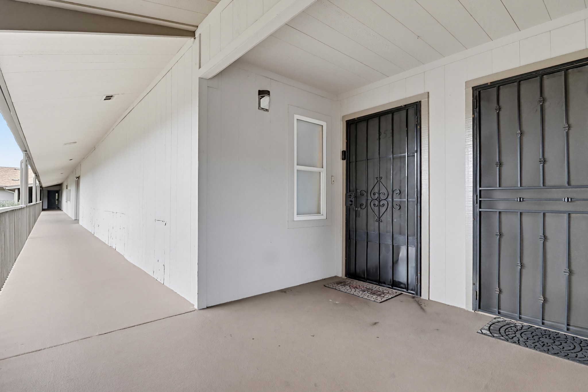 Virtual tour photo 6 of 32 for 4201 Bonita Rd UNIT 253