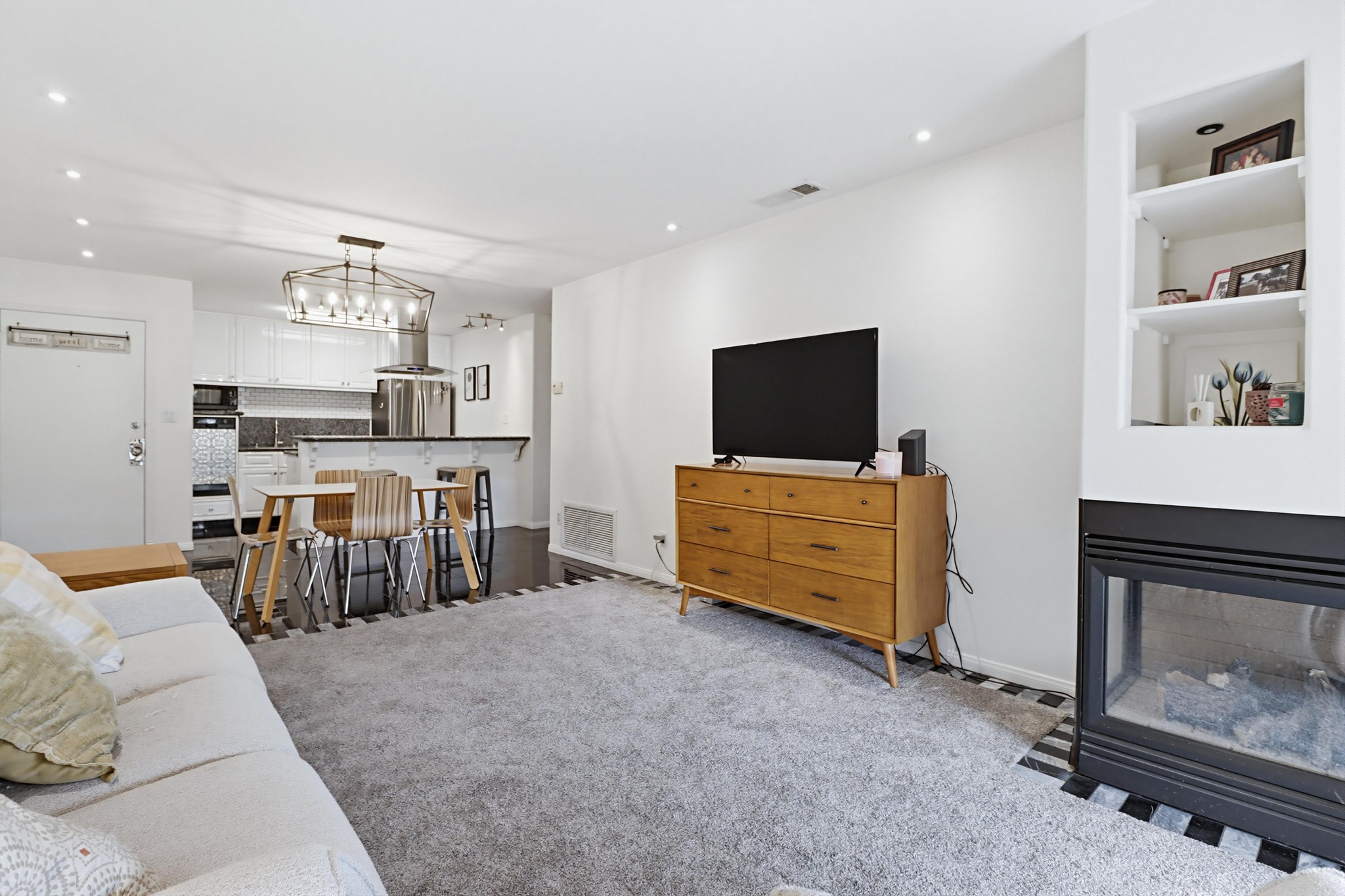 Virtual tour photo 9 of 32 for 4201 Bonita Rd UNIT 253