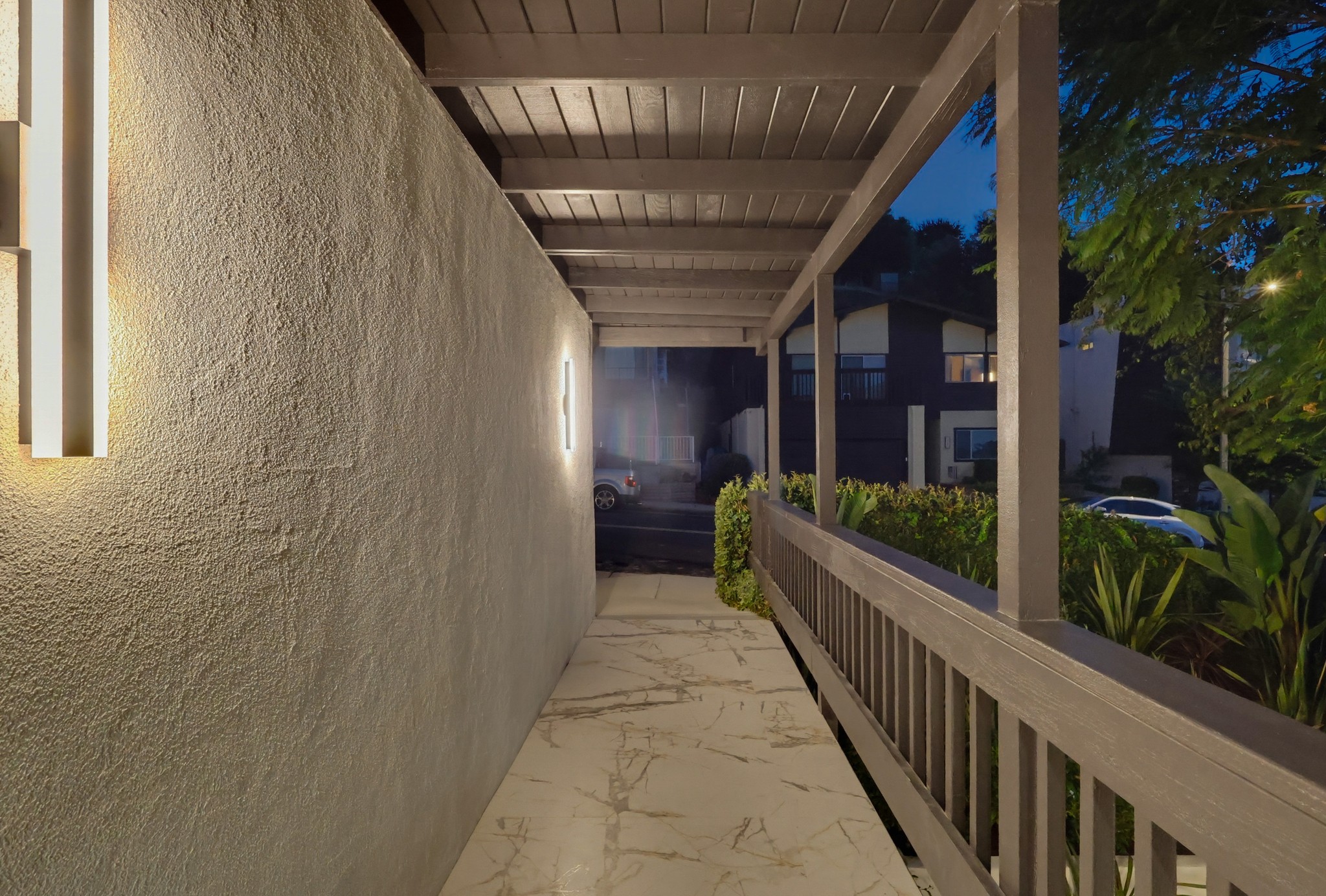 Virtual tour photo 9 of 154 for 4201 Mesa St