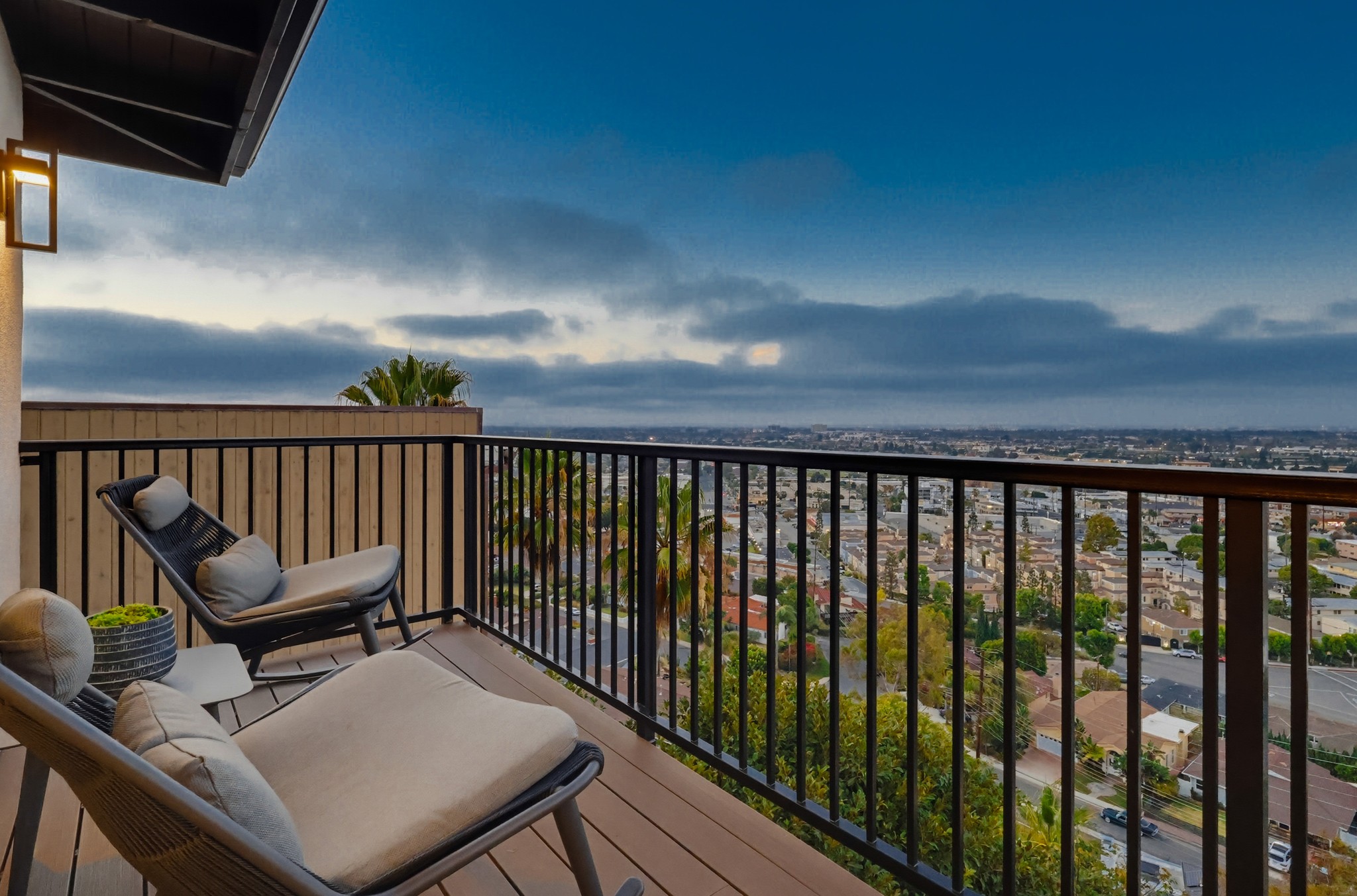 Virtual tour photo 24 of 154 for 4201 Mesa St