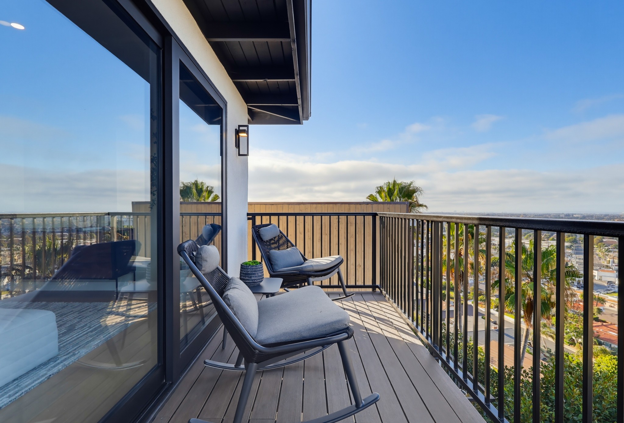 Virtual tour photo 35 of 154 for 4201 Mesa St