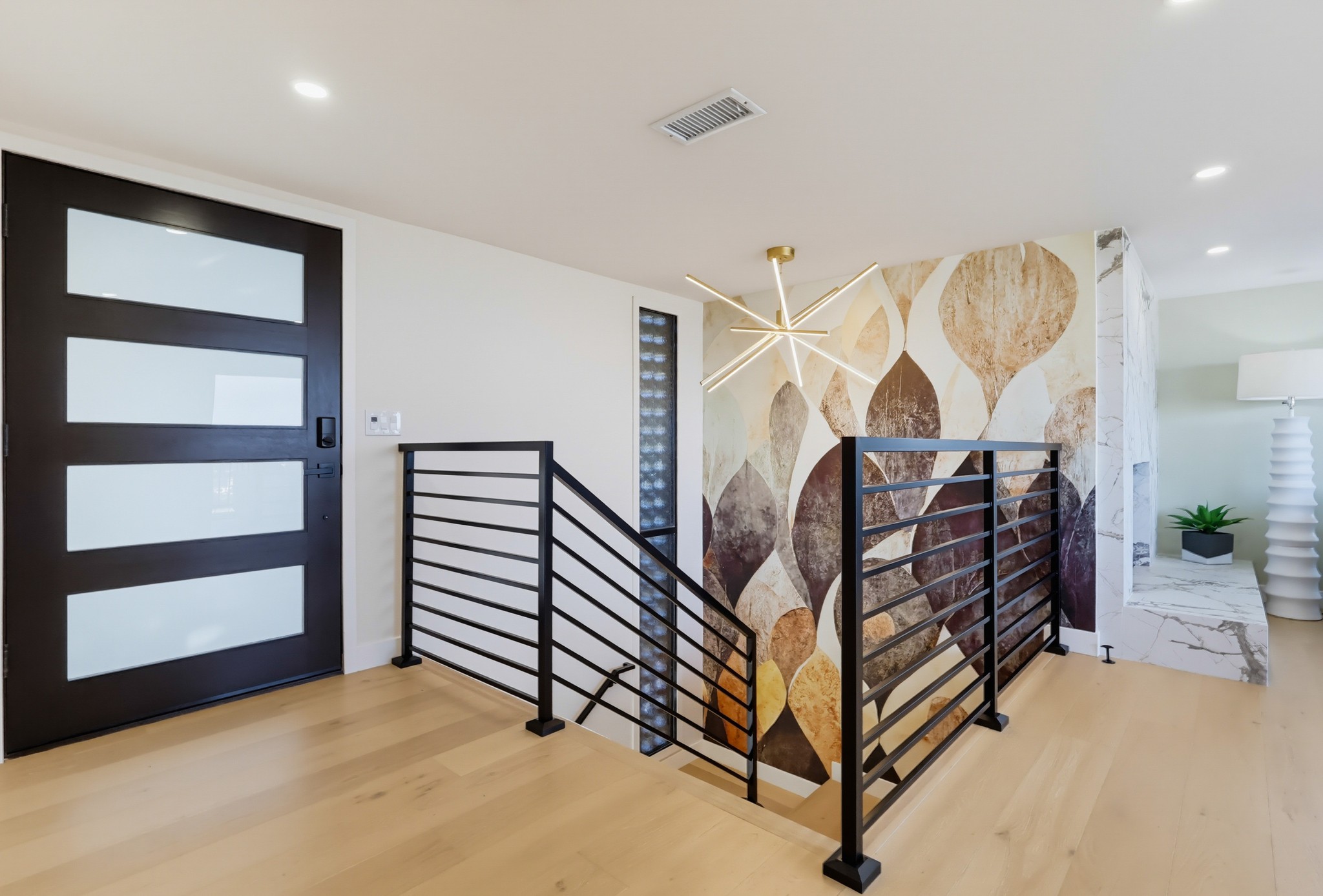 Virtual tour photo 43 of 154 for 4201 Mesa St