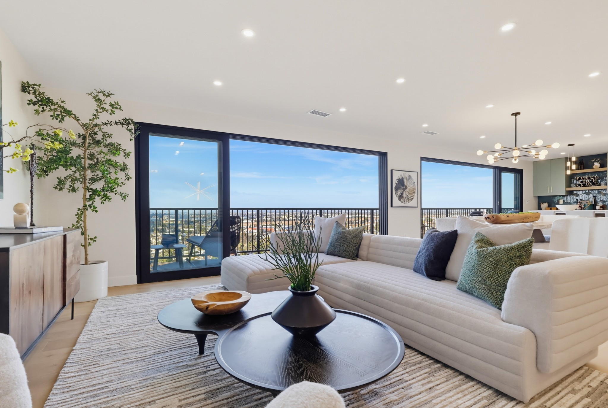 Virtual tour photo 45 of 154 for 4201 Mesa St