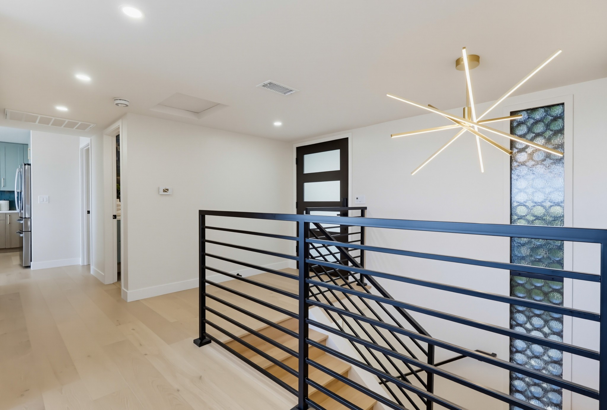 Virtual tour photo 77 of 154 for 4201 Mesa St