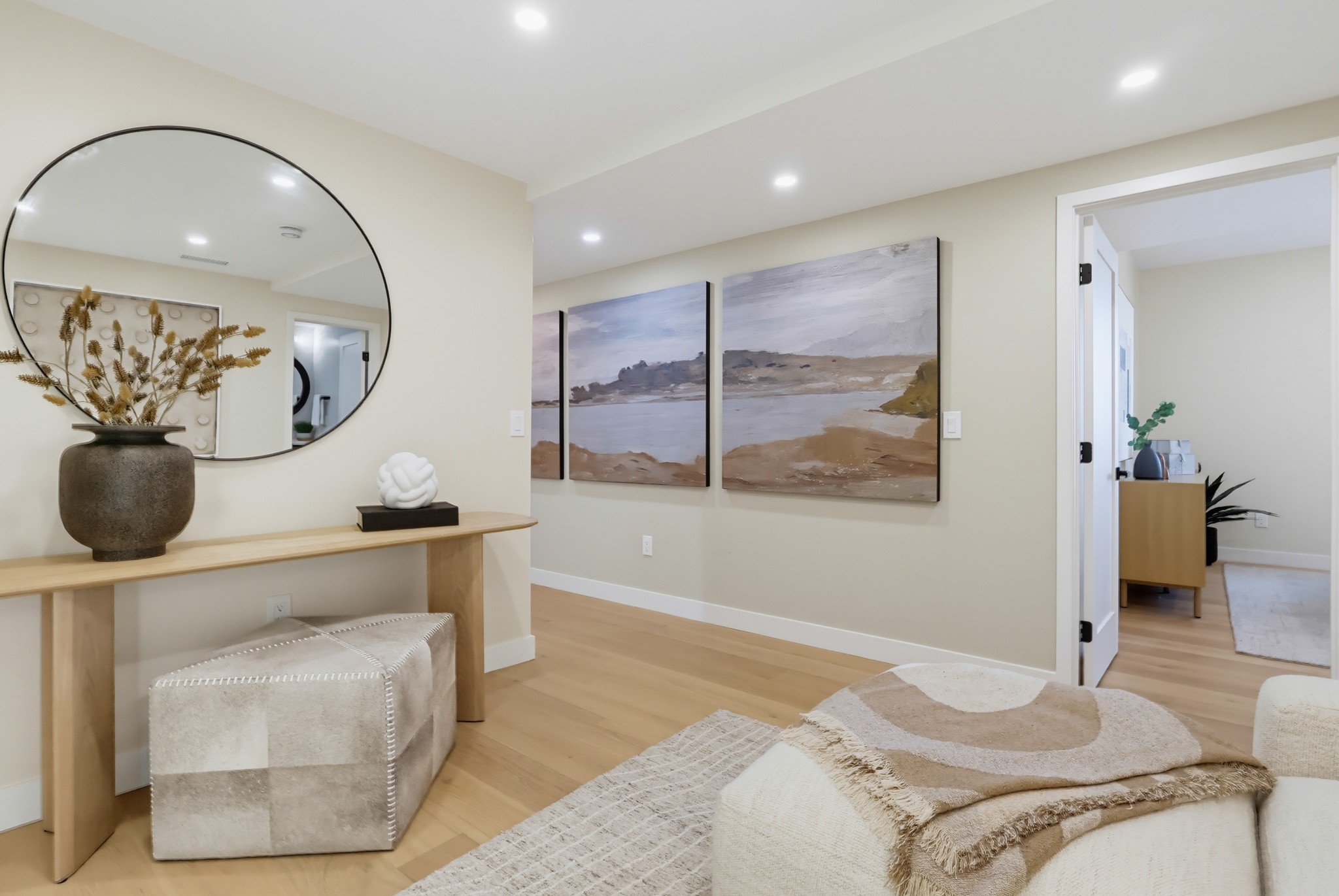 Virtual tour photo 96 of 154 for 4201 Mesa St