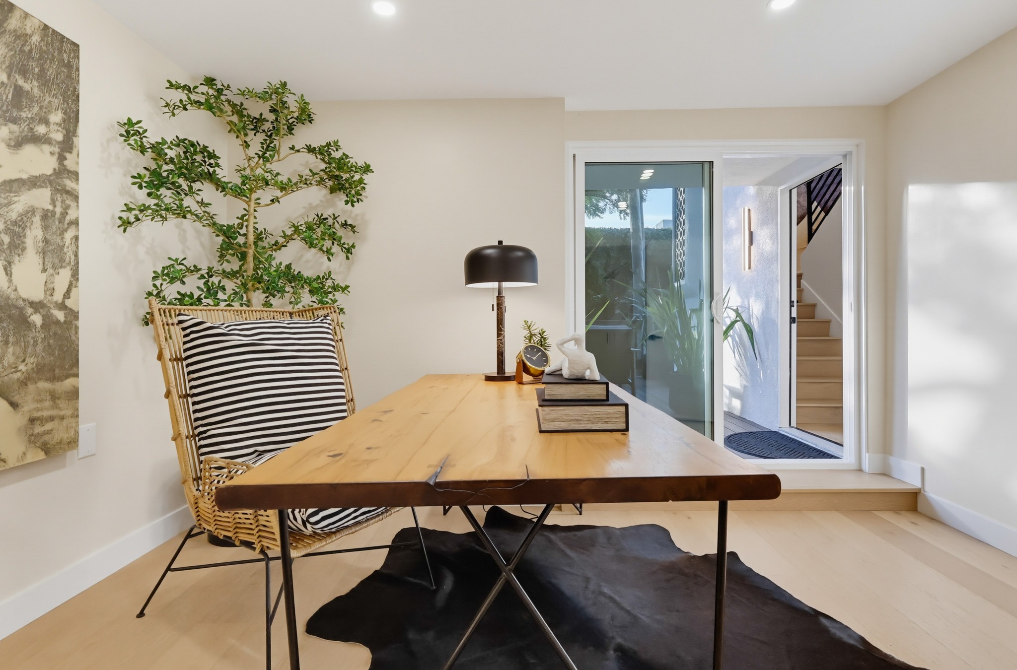 Virtual tour photo 99 of 154 for 4201 Mesa St