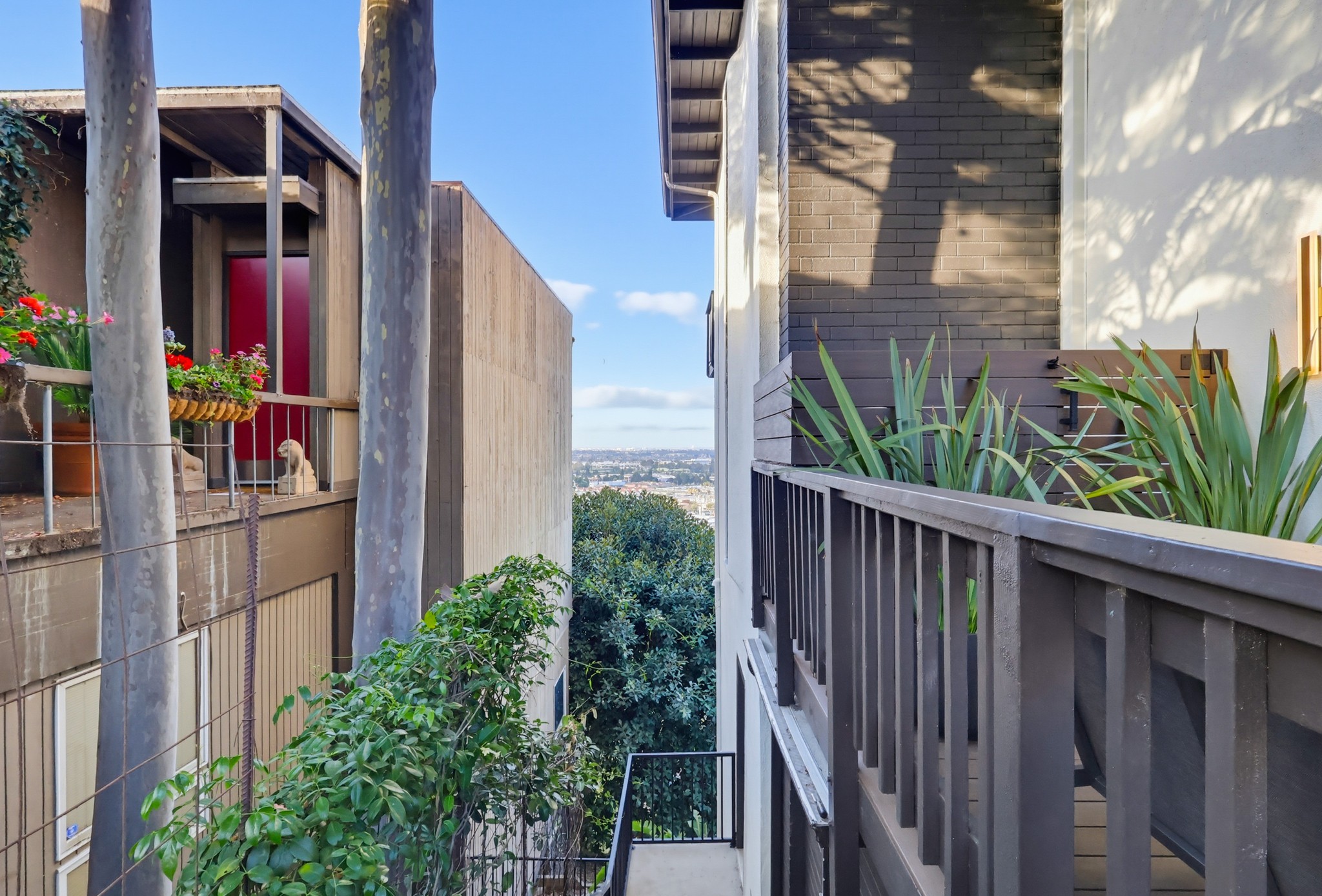 Virtual tour photo 149 of 154 for 4201 Mesa St