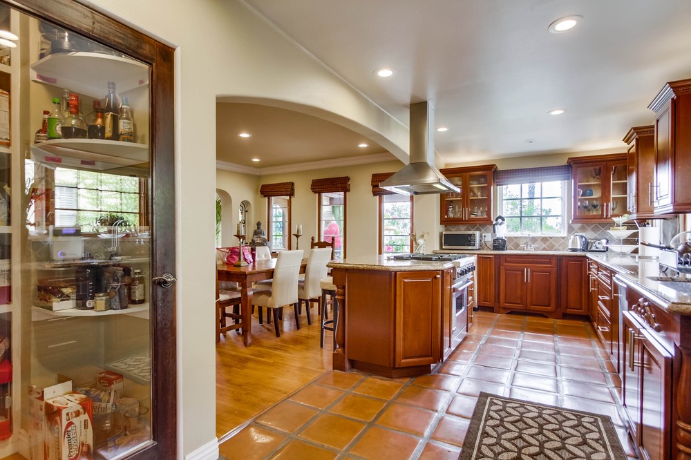 Virtual tour photo 29 of 61 for 4202 Hilldale Road