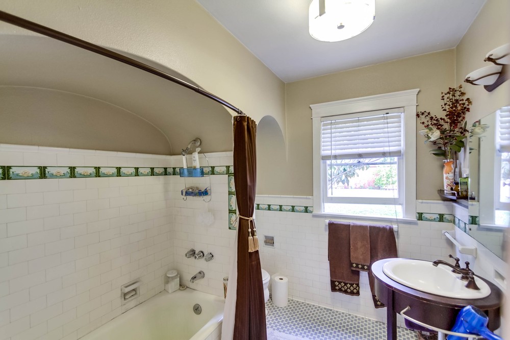 Virtual tour photo 41 of 61 for 4202 Hilldale Road