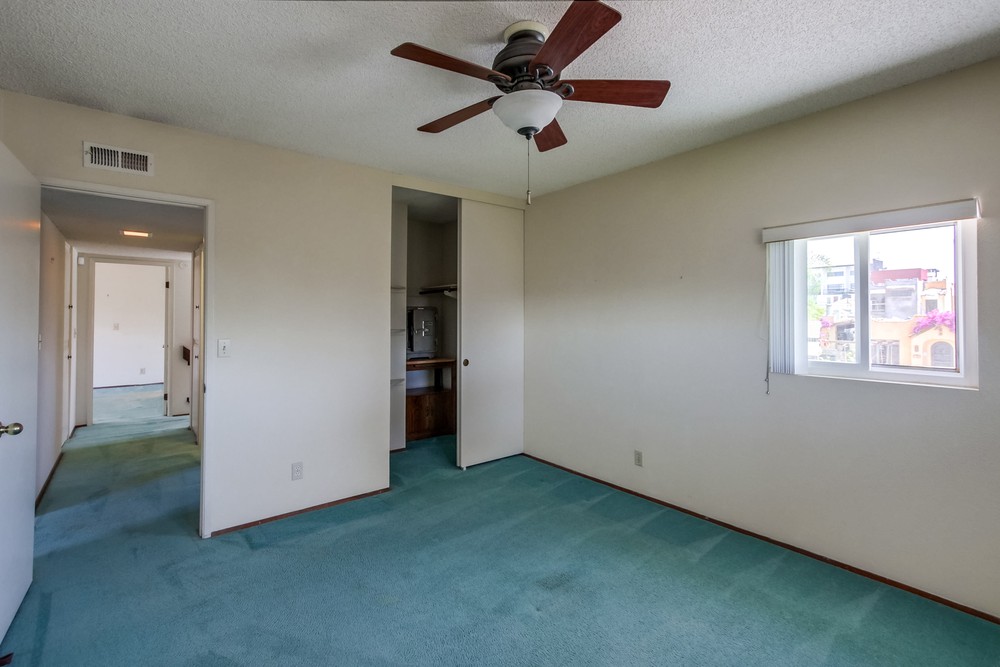 Virtual tour photo 32 of 42 for 4204 Albatross Dr