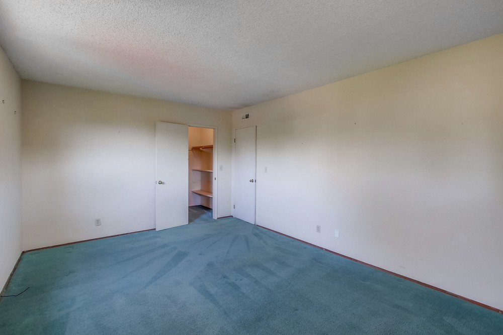 Virtual tour photo 37 of 42 for 4204 Albatross Dr