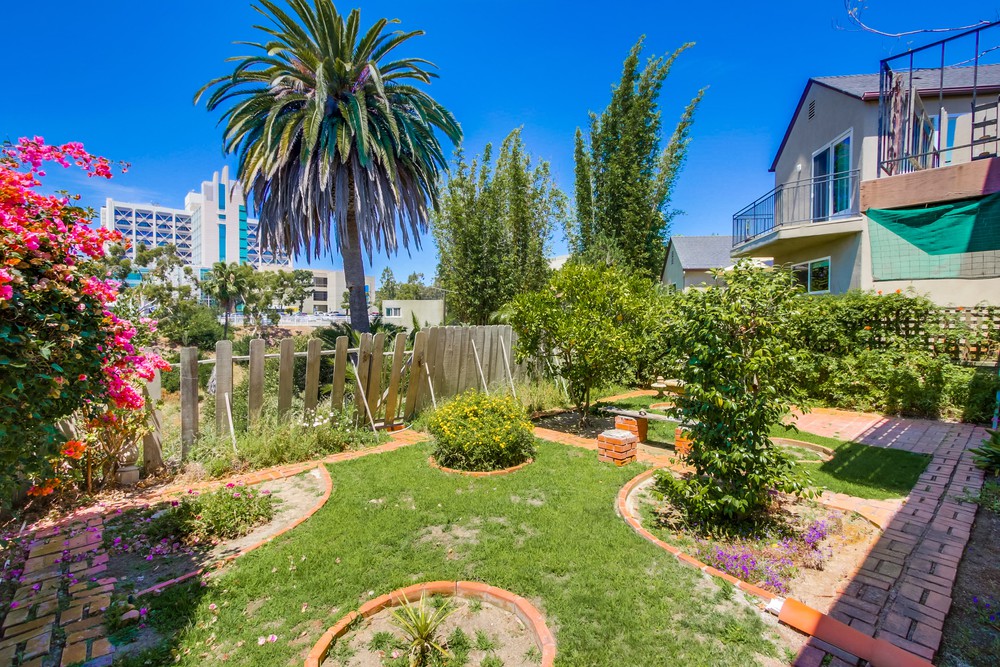 Virtual tour photo 39 of 42 for 4204 Albatross Dr
