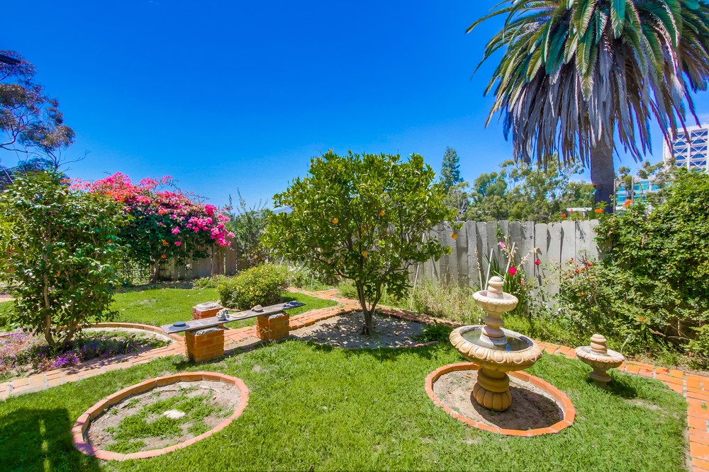 Virtual tour photo 41 of 42 for 4204 Albatross Dr