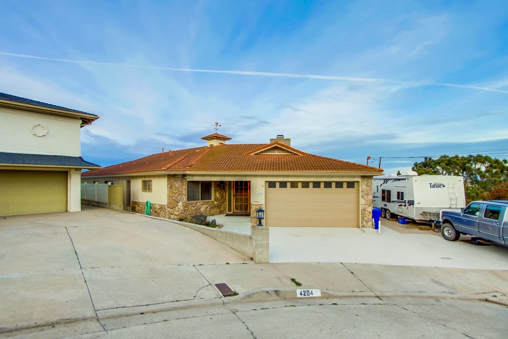 Virtual tour photo 37 of 95 for 4204 Newport Ave