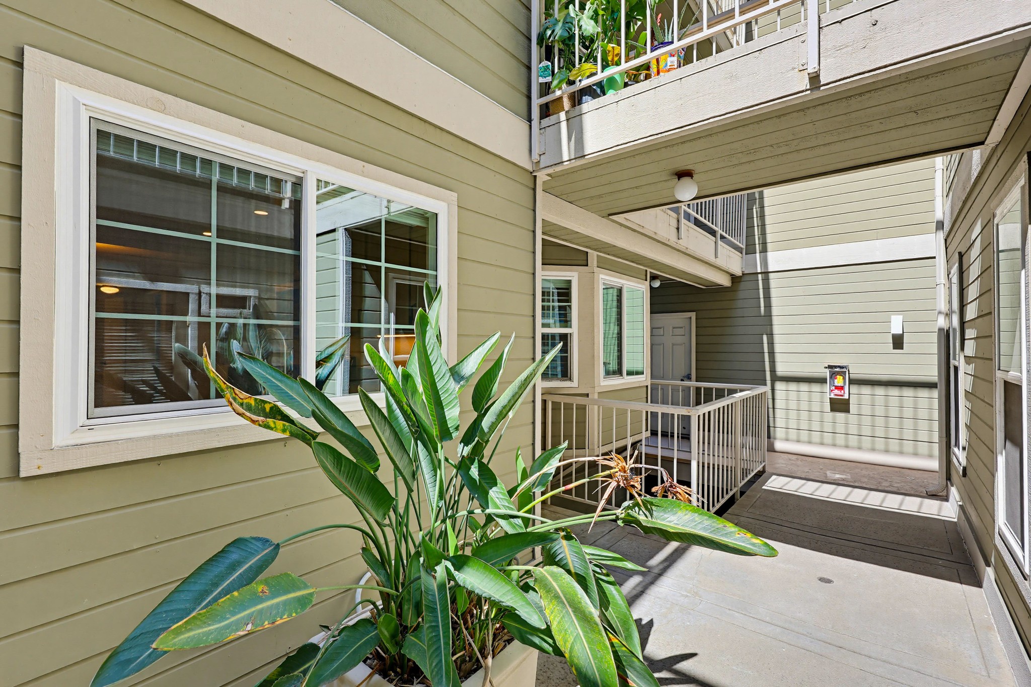 Virtual tour photo 13 of 49 for 4204 Third Ave