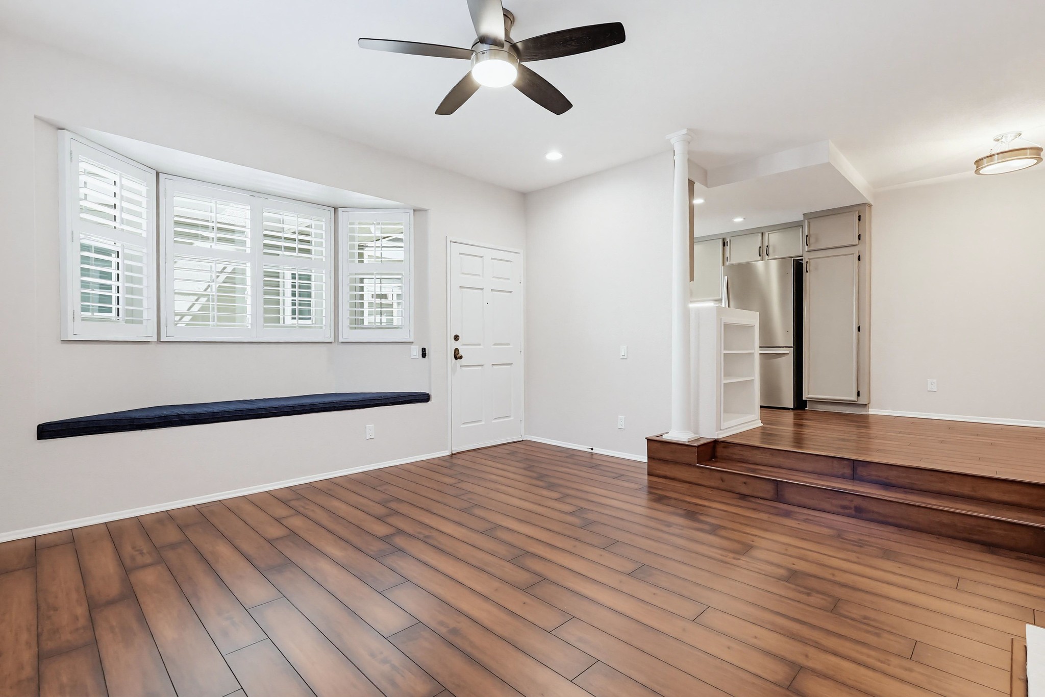 Virtual tour photo 18 of 49 for 4204 Third Ave