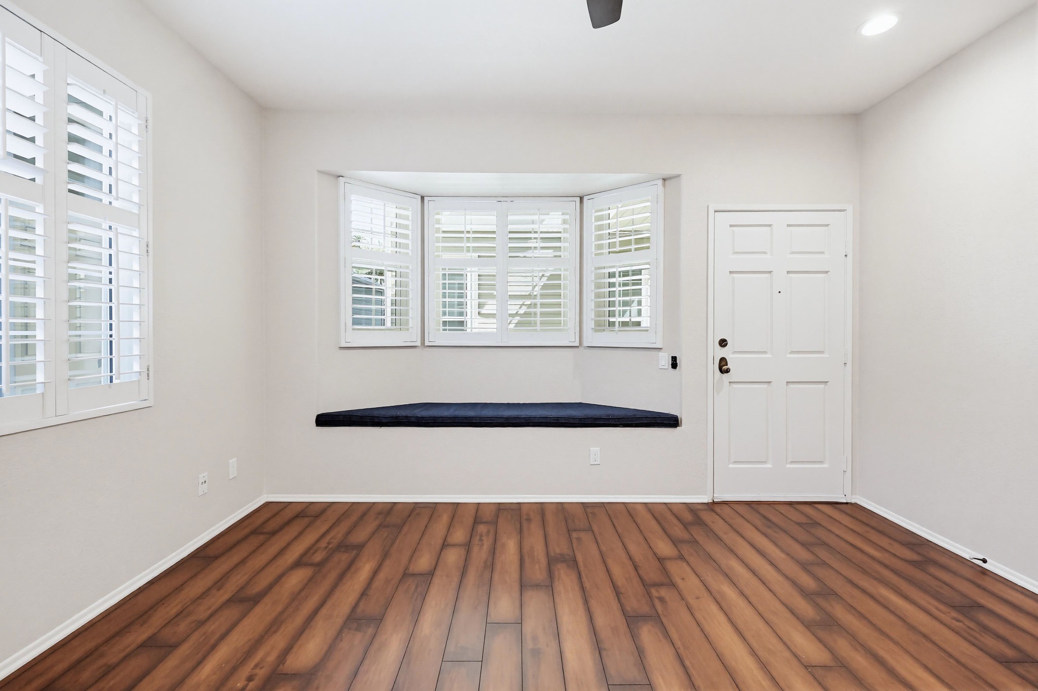 Virtual tour photo 19 of 49 for 4204 Third Ave