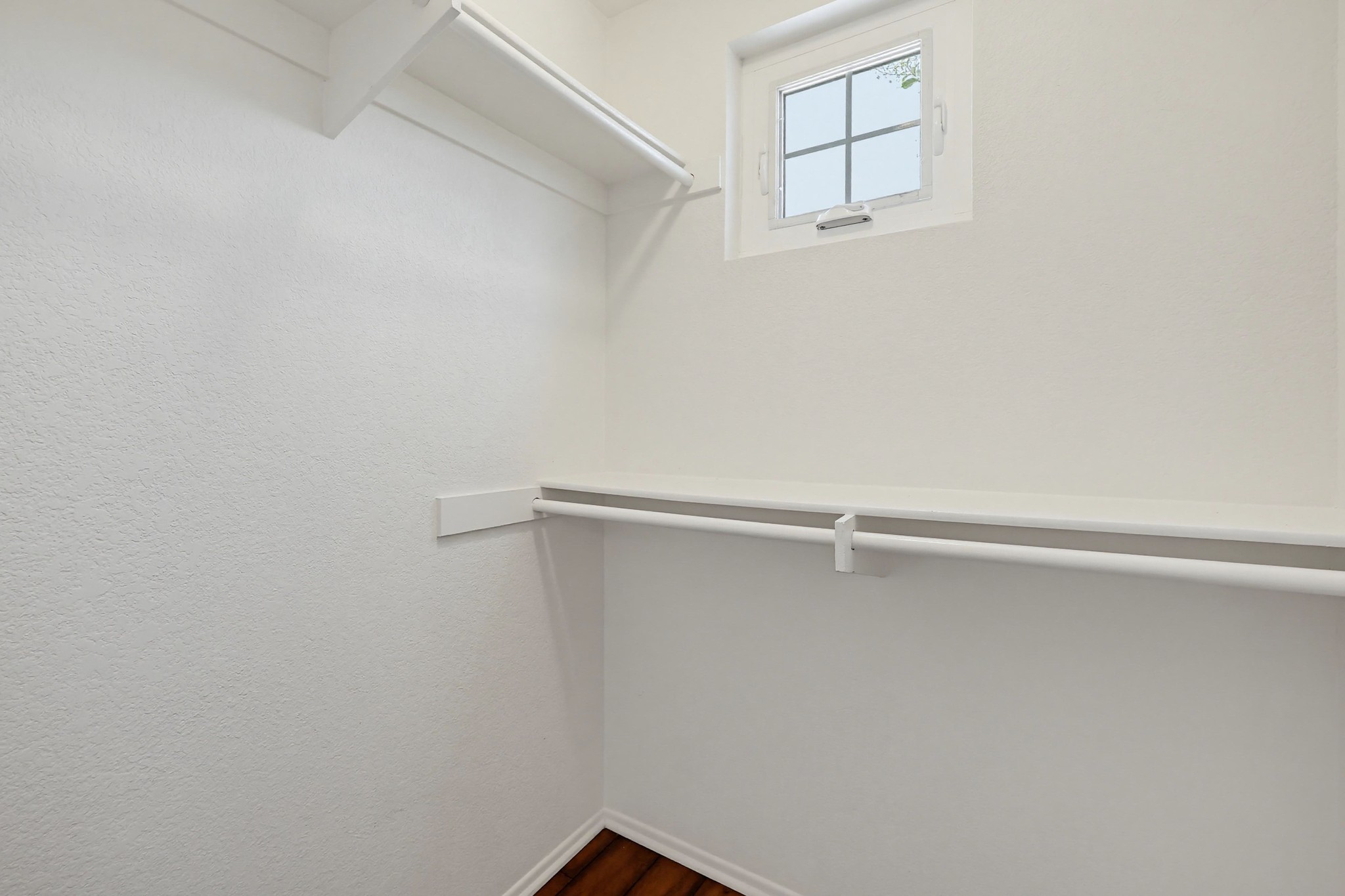 Virtual tour photo 42 of 49 for 4204 Third Ave