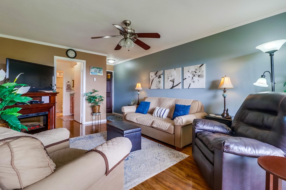 Virtual tour photo 15 of 31 for 4205 Lamont St