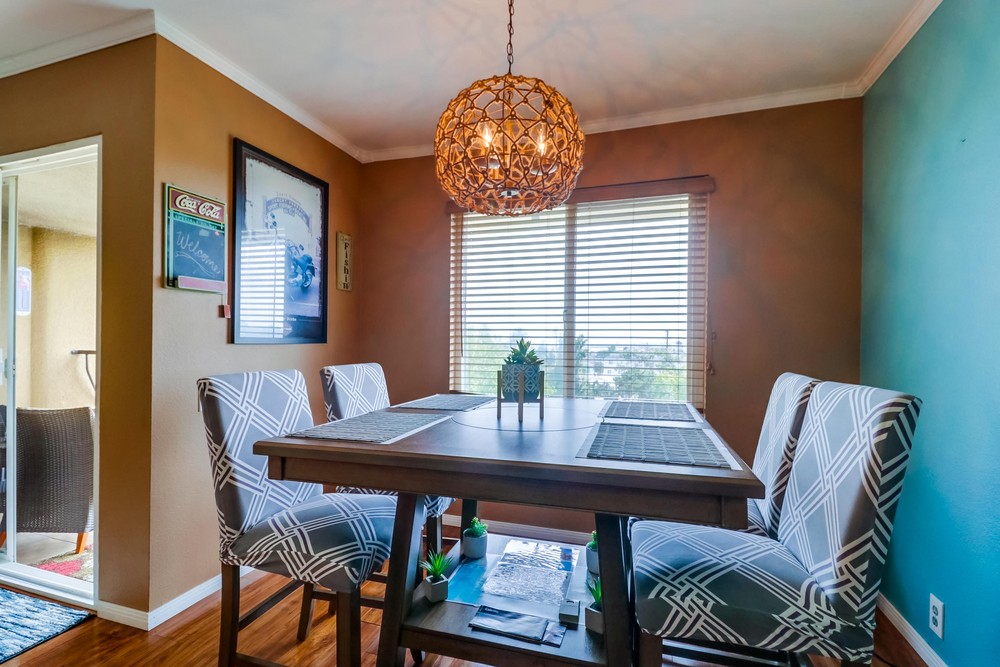 Virtual tour photo 17 of 31 for 4205 Lamont St