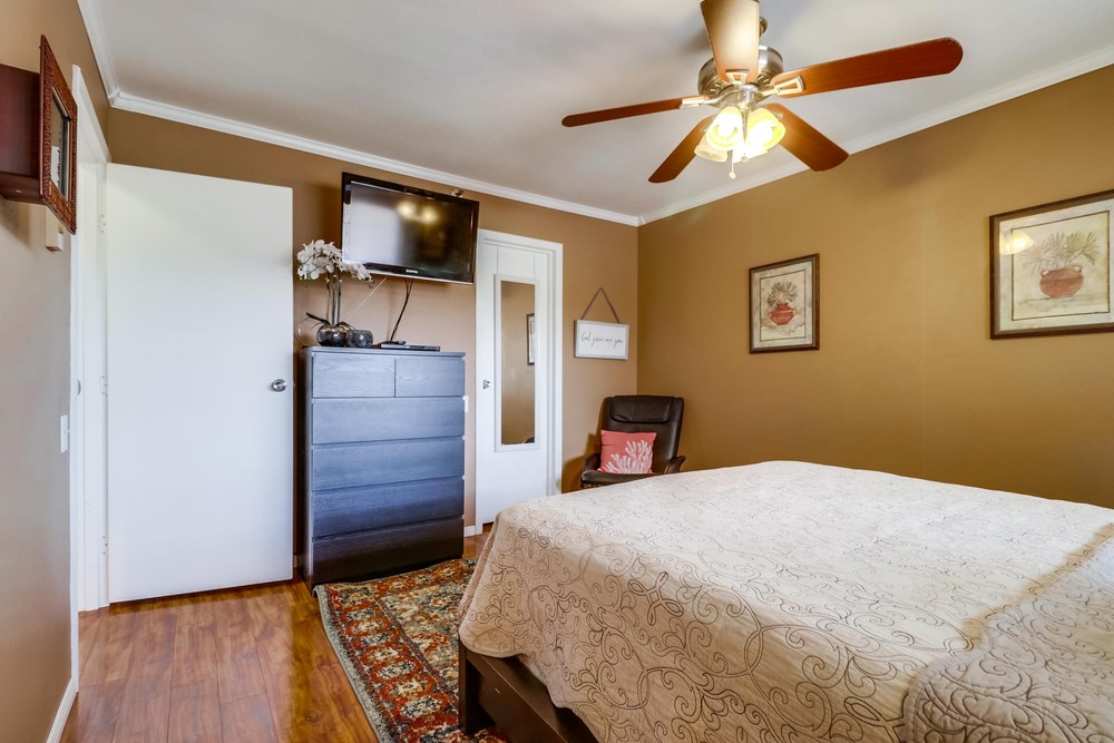Virtual tour photo 23 of 31 for 4205 Lamont St