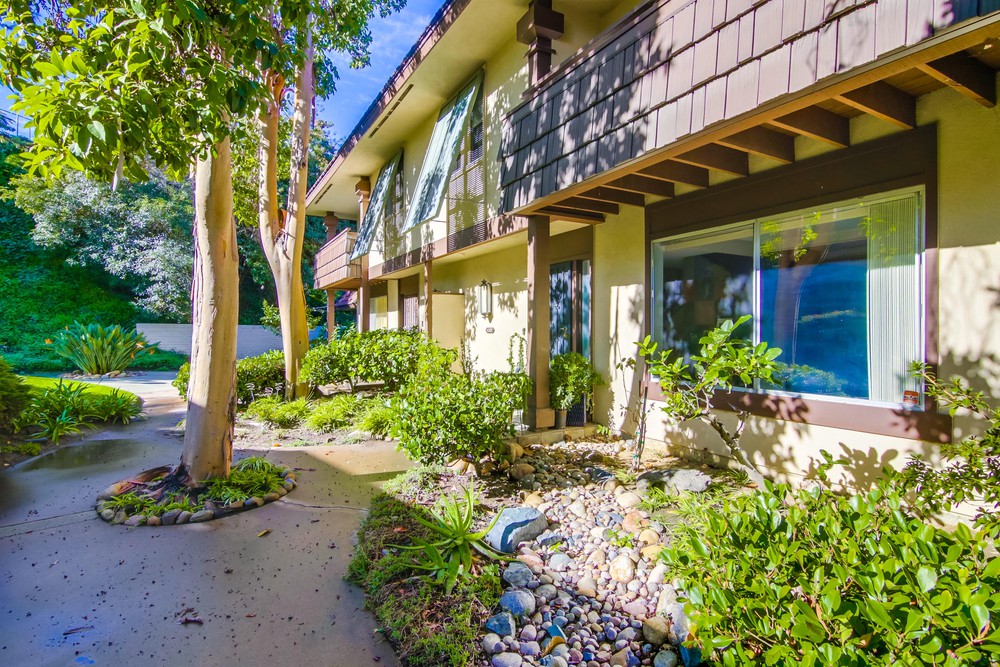Virtual tour photo 5 of 64 for 4207 Collwood Ln