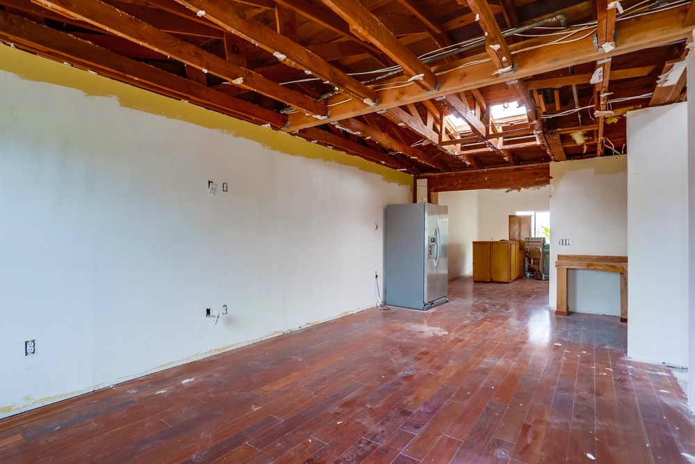 Virtual tour photo 6 of 40 for 4207 Feather Ave