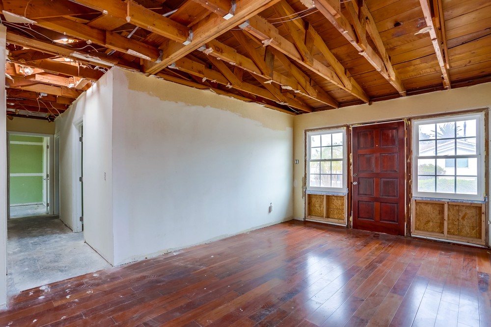 Virtual tour photo 8 of 40 for 4207 Feather Ave