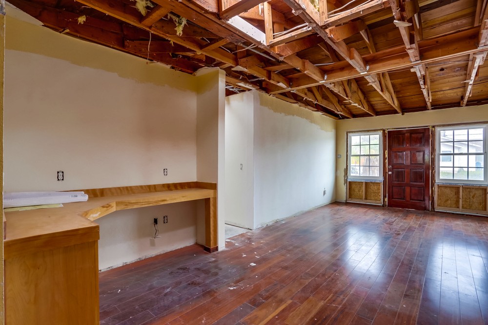 Virtual tour photo 10 of 40 for 4207 Feather Ave