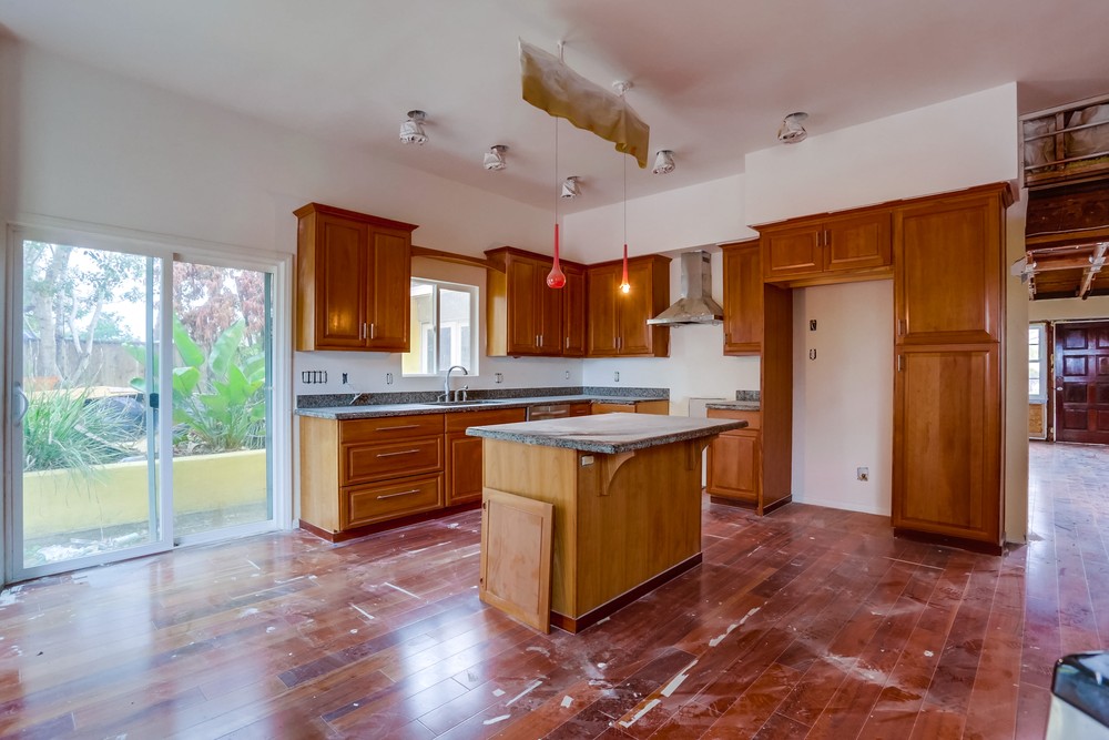 Virtual tour photo 14 of 40 for 4207 Feather Ave
