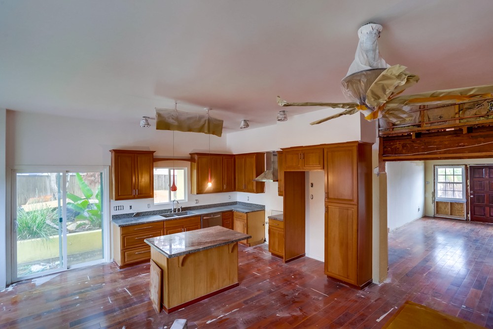 Virtual tour photo 16 of 40 for 4207 Feather Ave