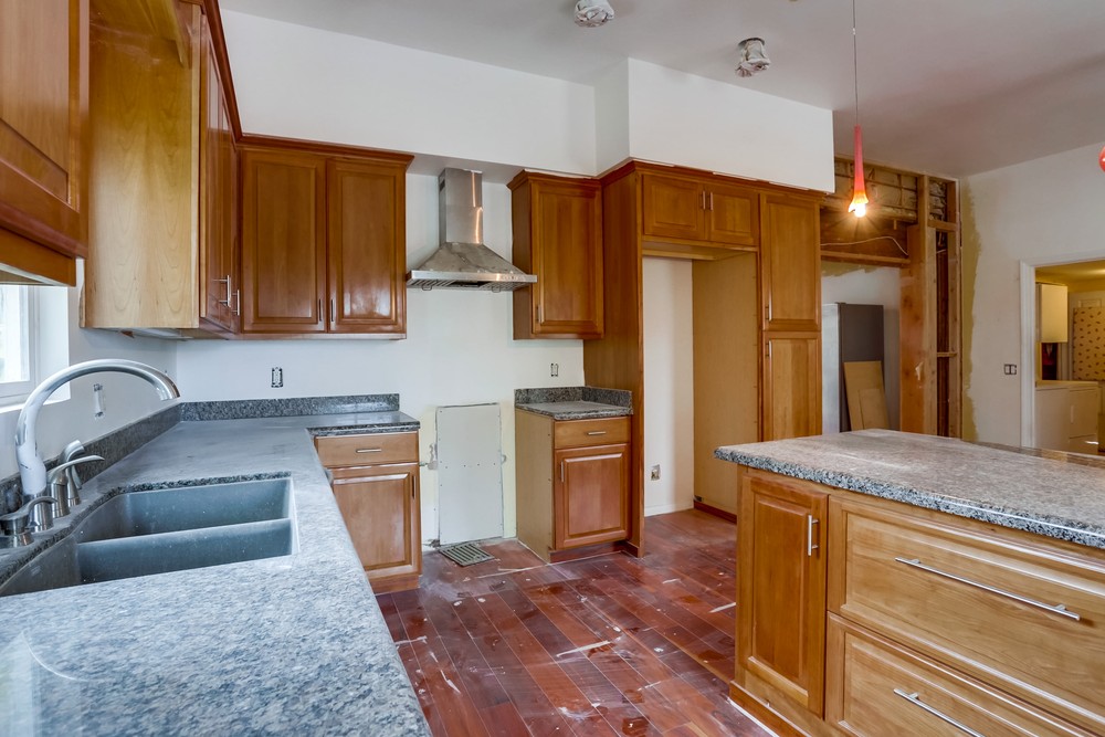 Virtual tour photo 22 of 40 for 4207 Feather Ave