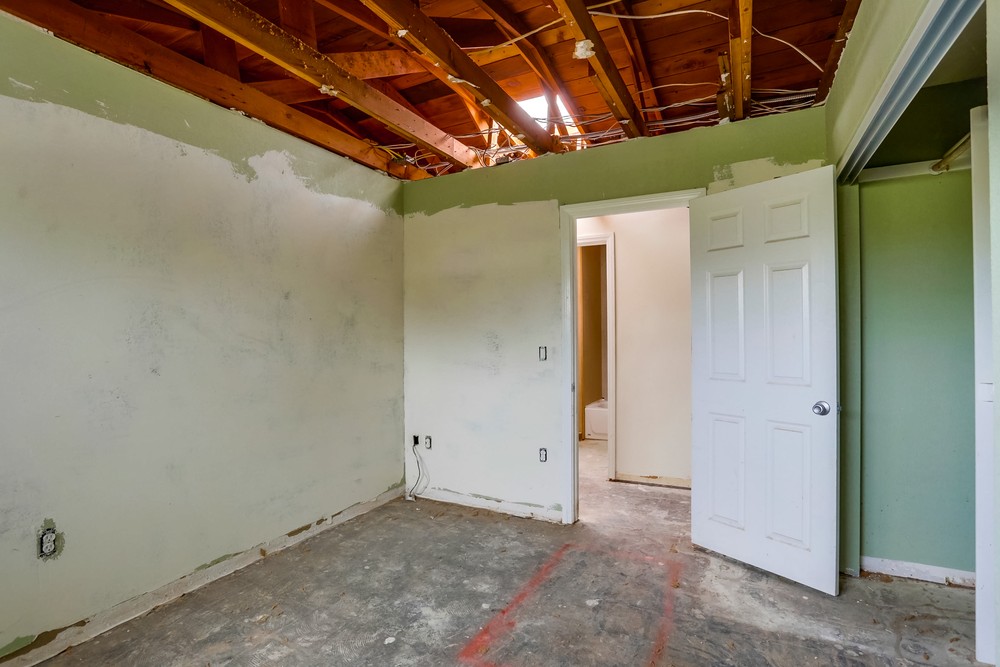 Virtual tour photo 25 of 40 for 4207 Feather Ave