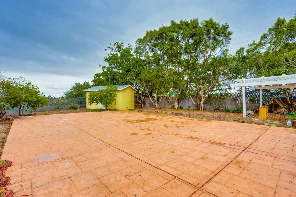 Virtual tour photo 36 of 40 for 4207 Feather Ave