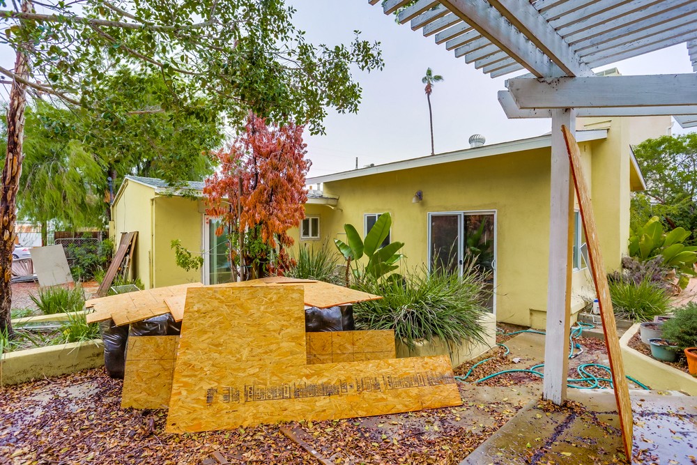 Virtual tour photo 38 of 40 for 4207 Feather Ave