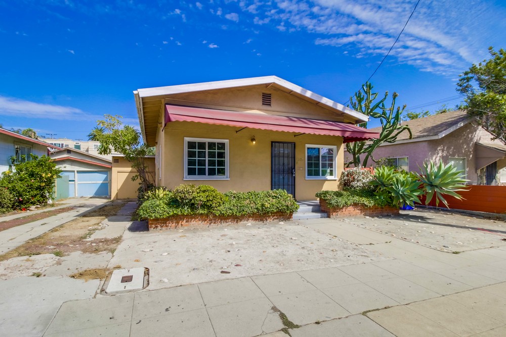Virtual tour photo 1 of 35 for 4209 Florida St