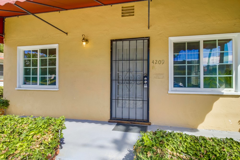Virtual tour photo 5 of 35 for 4209 Florida St