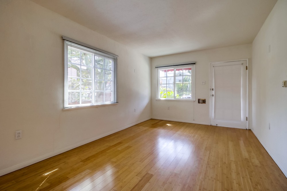Virtual tour photo 10 of 35 for 4209 Florida St