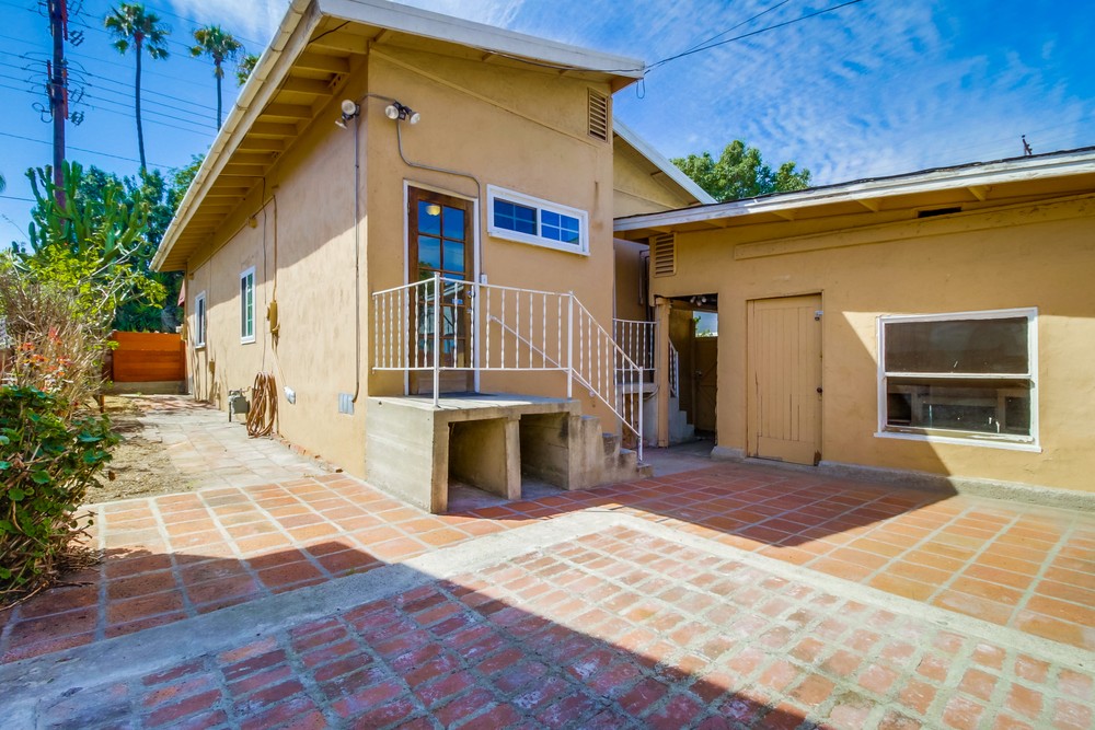 Virtual tour photo 32 of 35 for 4209 Florida St