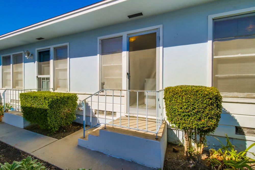Virtual tour photo 5 of 18 for 4210 Haines St #5