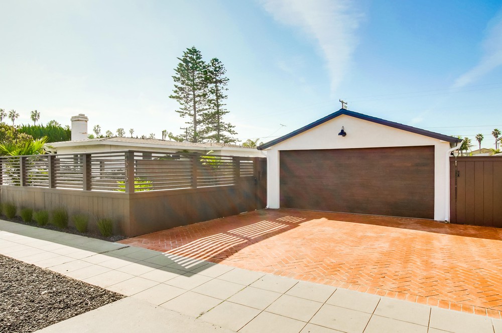 Virtual tour photo 1 of 45 for 4212 Bayard St