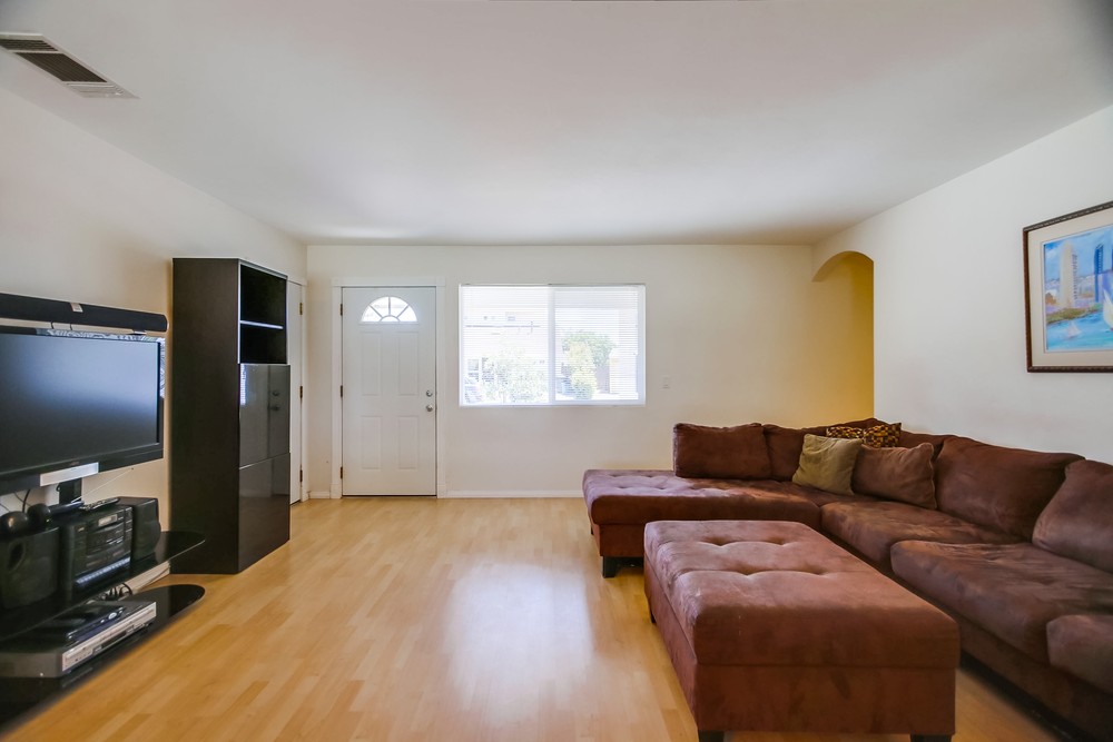 Virtual tour photo 13 of 51 for 4212 Feather Ave