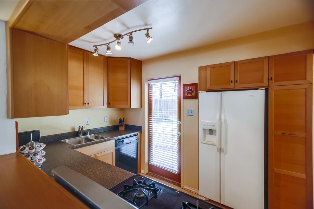 Virtual tour photo 15 of 51 for 4212 Feather Ave