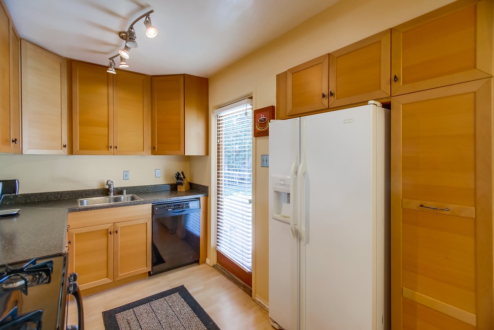 Virtual tour photo 21 of 51 for 4212 Feather Ave