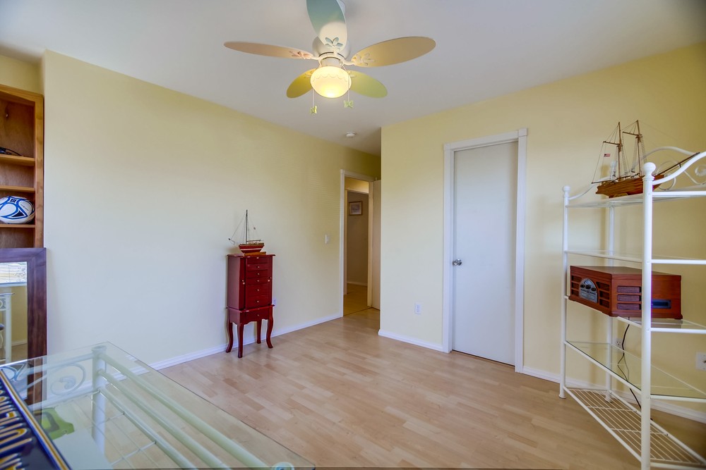 Virtual tour photo 34 of 51 for 4212 Feather Ave