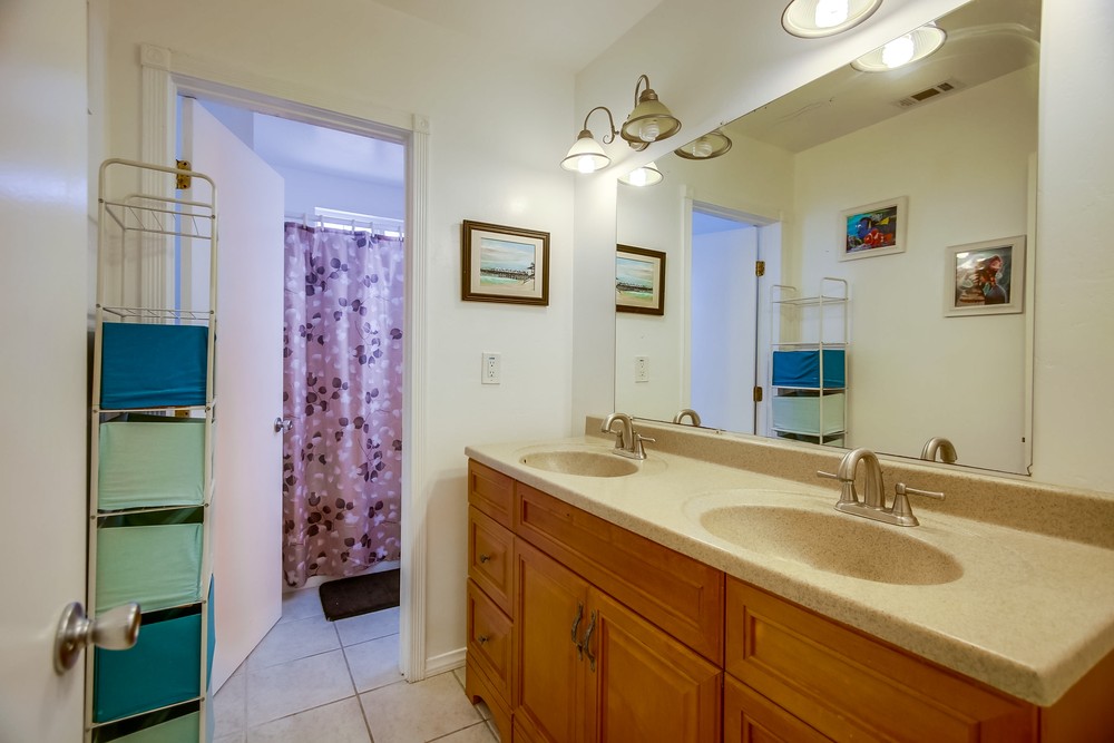 Virtual tour photo 35 of 51 for 4212 Feather Ave